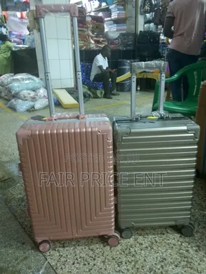 Aluminium Plastic Suitcases. Small.( Gold)