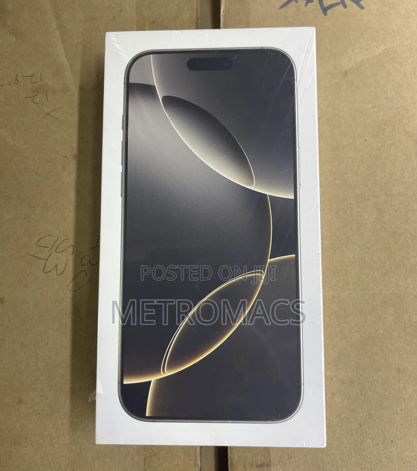 New Apple iPhone 16 Pro Max 256 GB Silver