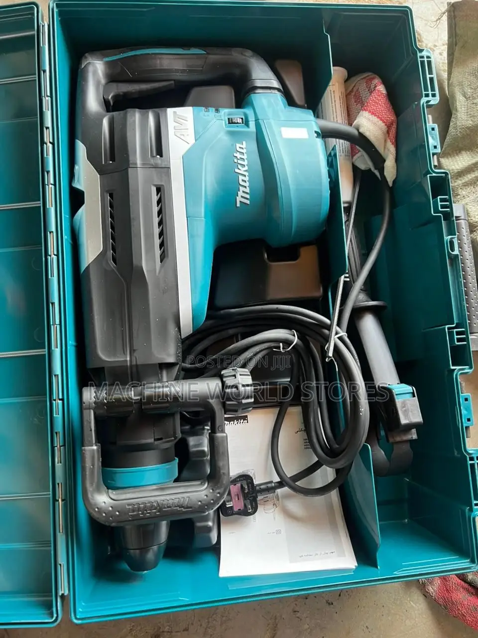 Makita Original AVT(Anti-vibration Technology) Drill