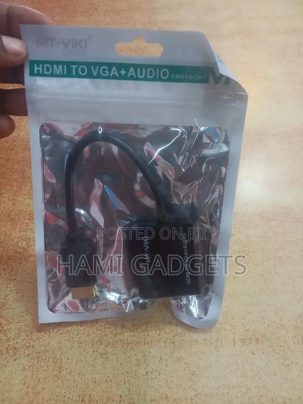 HDMI to VGA Converter