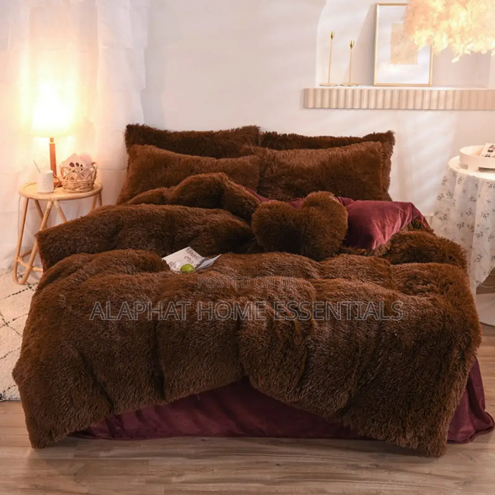6 Pieces 6*6 Fluffy Duvets