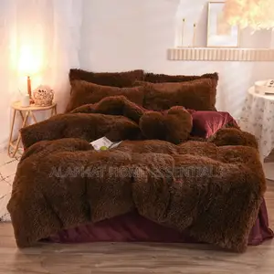6 Pieces 6*6 Fluffy Duvets