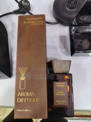 Pure Sandal Luxury Scented Reed Diffuser 150ml/5.28 FL Oz-