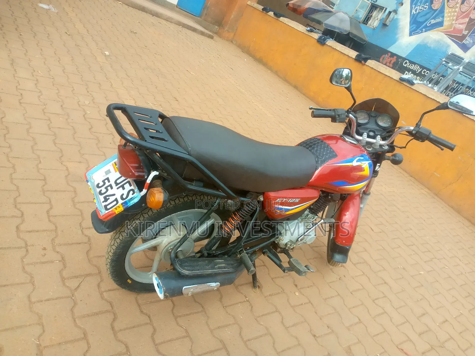 Bajaj Boxer 125 2022 Red