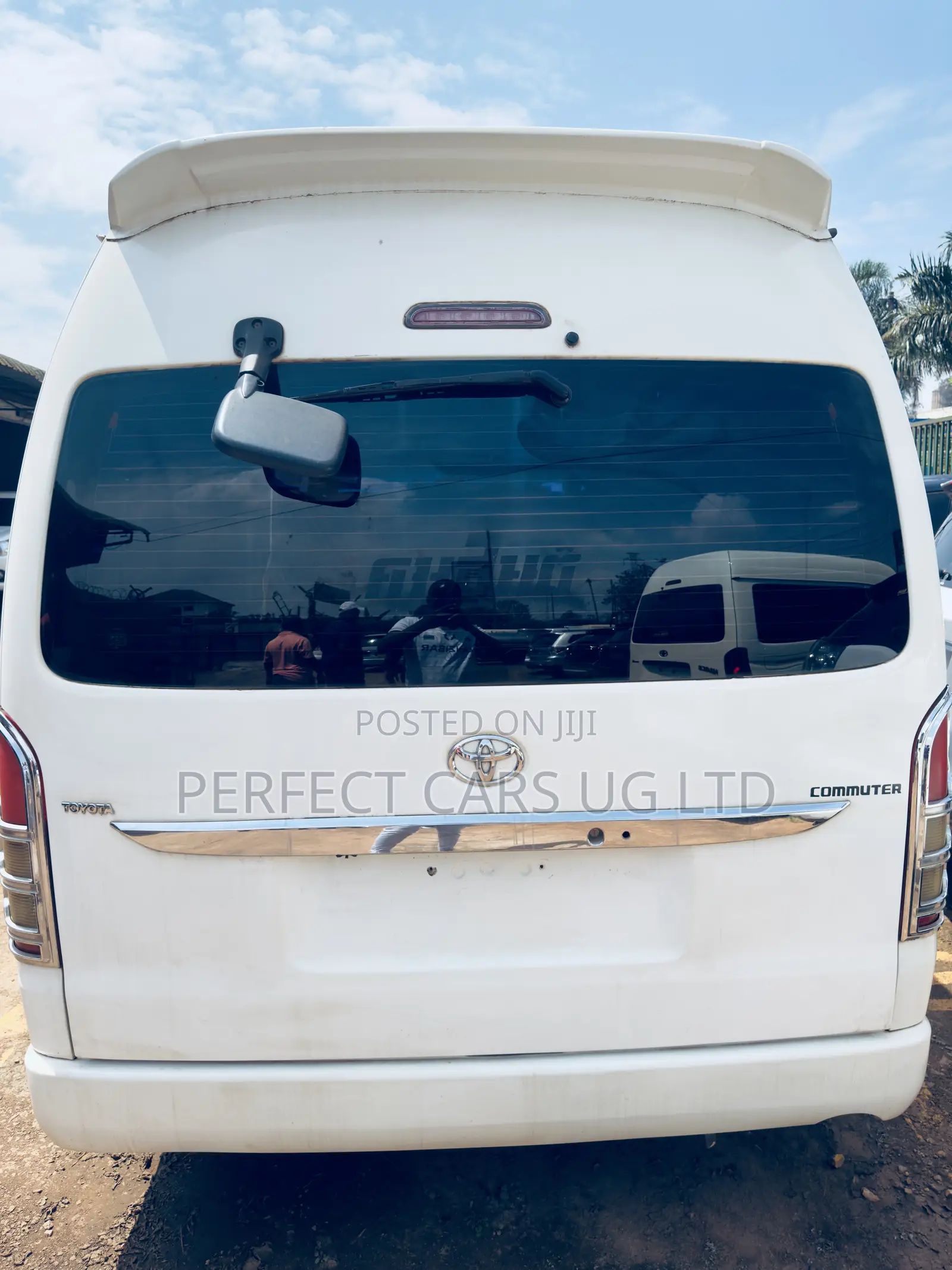 Toyota HiAce 2008 White