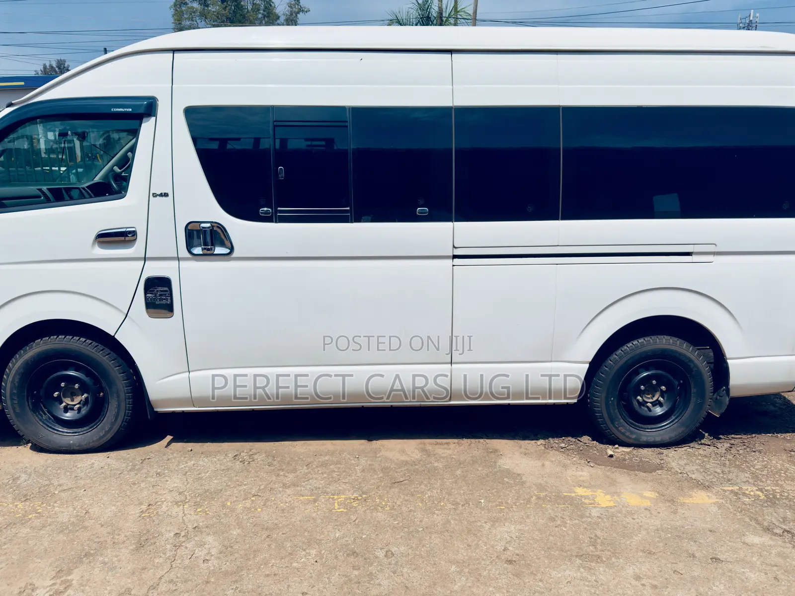 Toyota HiAce 2008 White