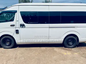 Toyota HiAce 2008 White