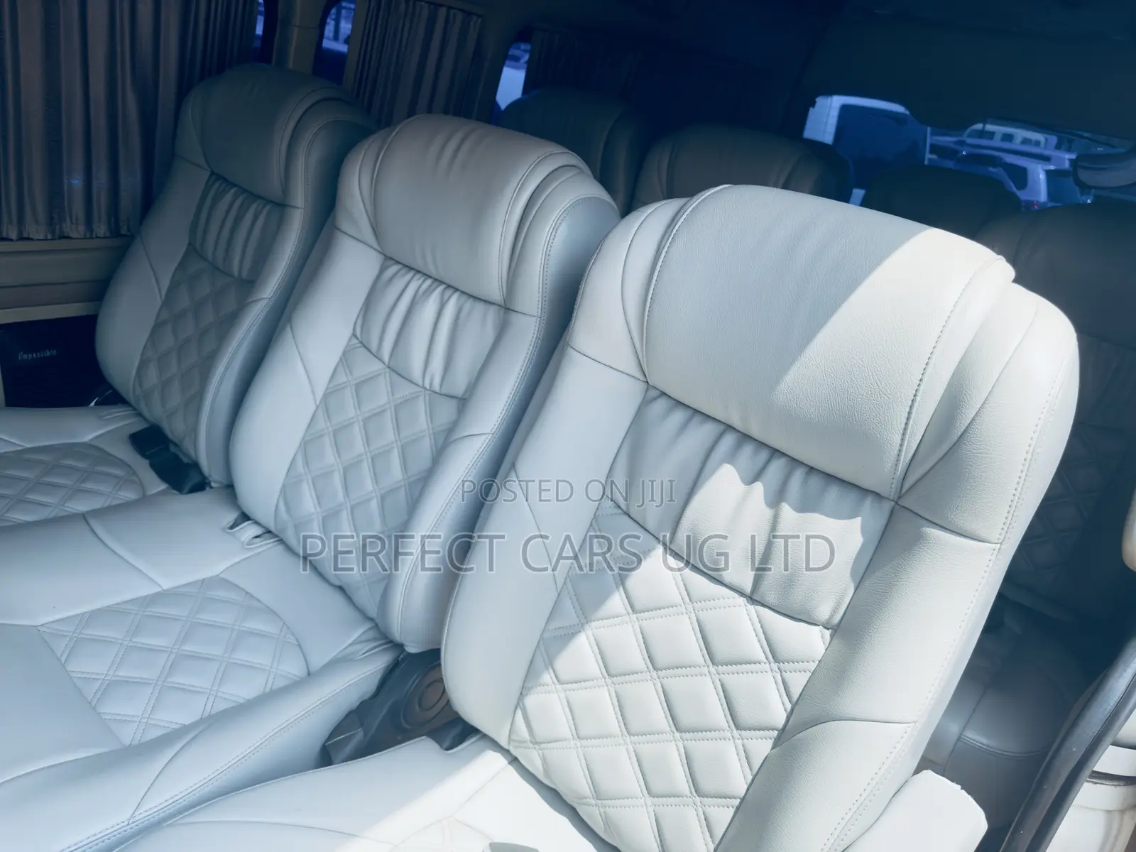 Toyota HiAce 2008 White