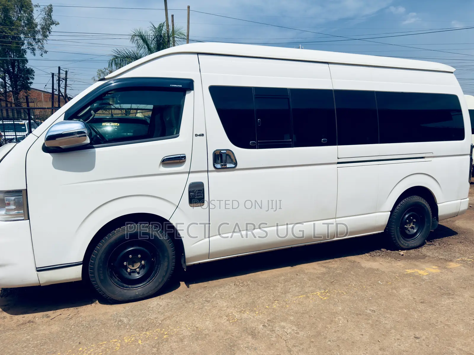 Toyota HiAce 2008 White