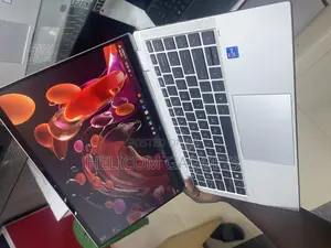 Laptop HP EliteBook X360 1030 G8 32GB Intel Core I7 HDD+SSD 512GB