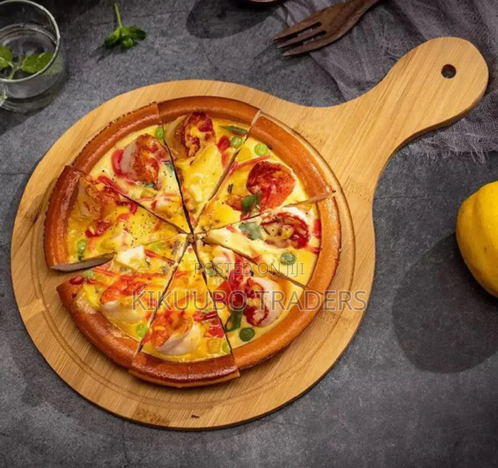 26cm Wooden Pizza Plate