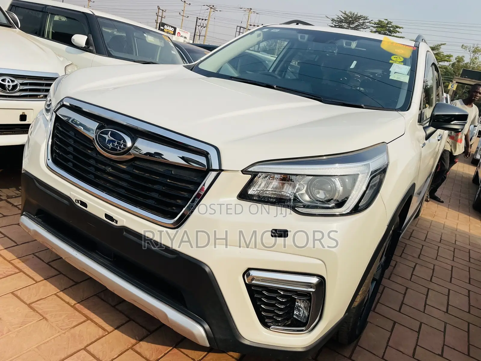 Subaru Forester Base AWD 2020 White