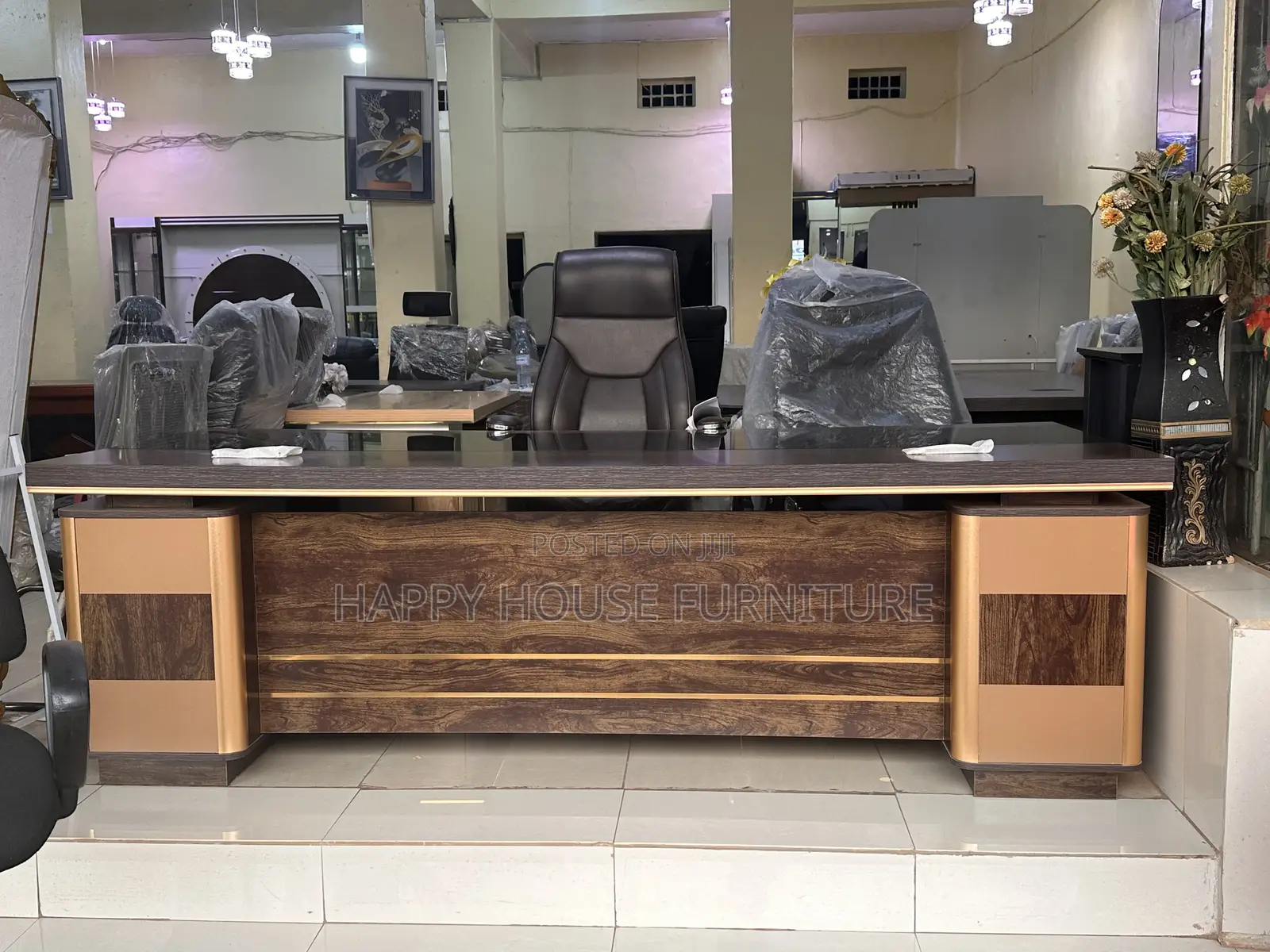 Executive Office Desk (2 Meters)