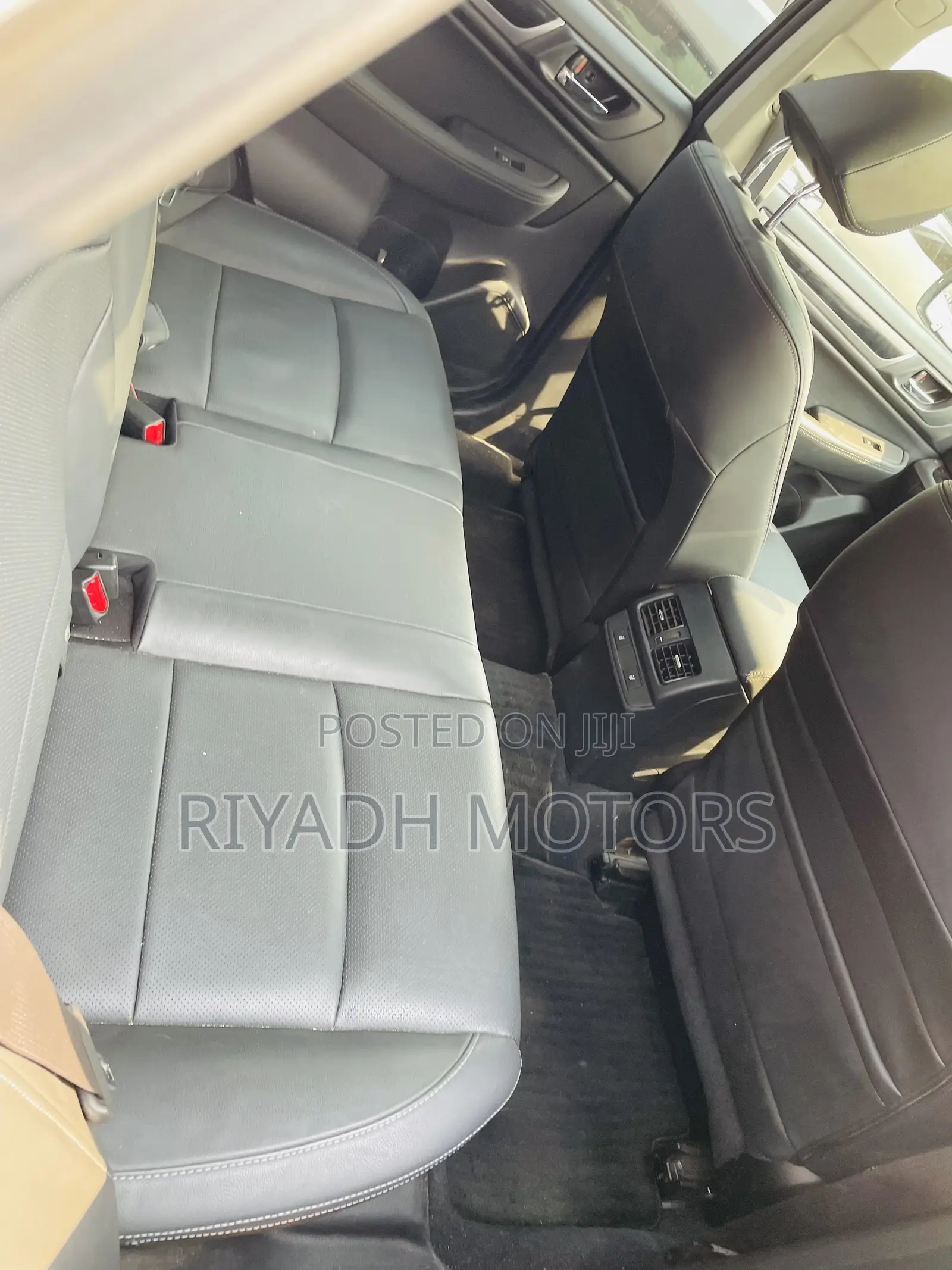Subaru Outback 2016 White