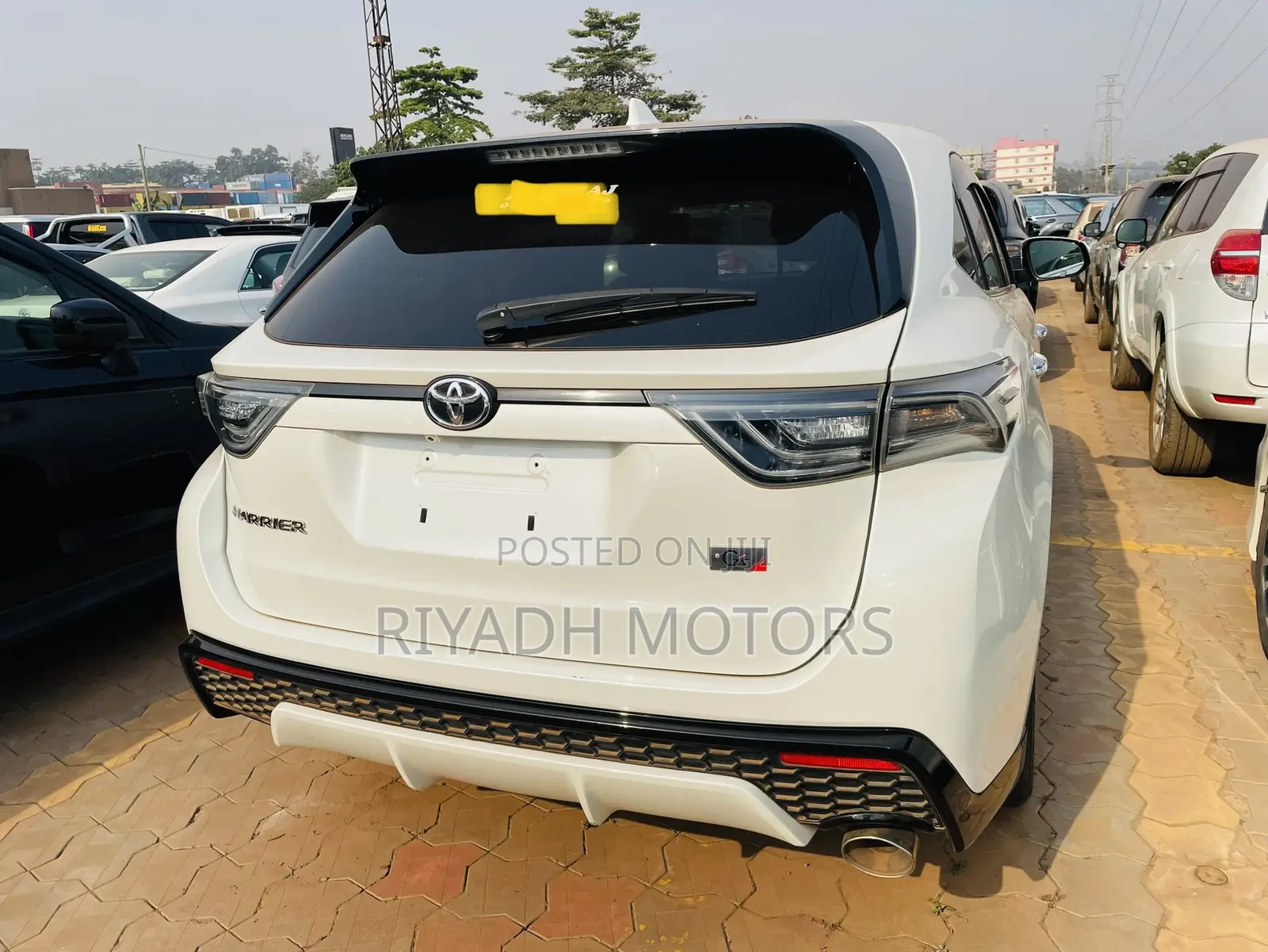 Toyota Harrier 2015 White