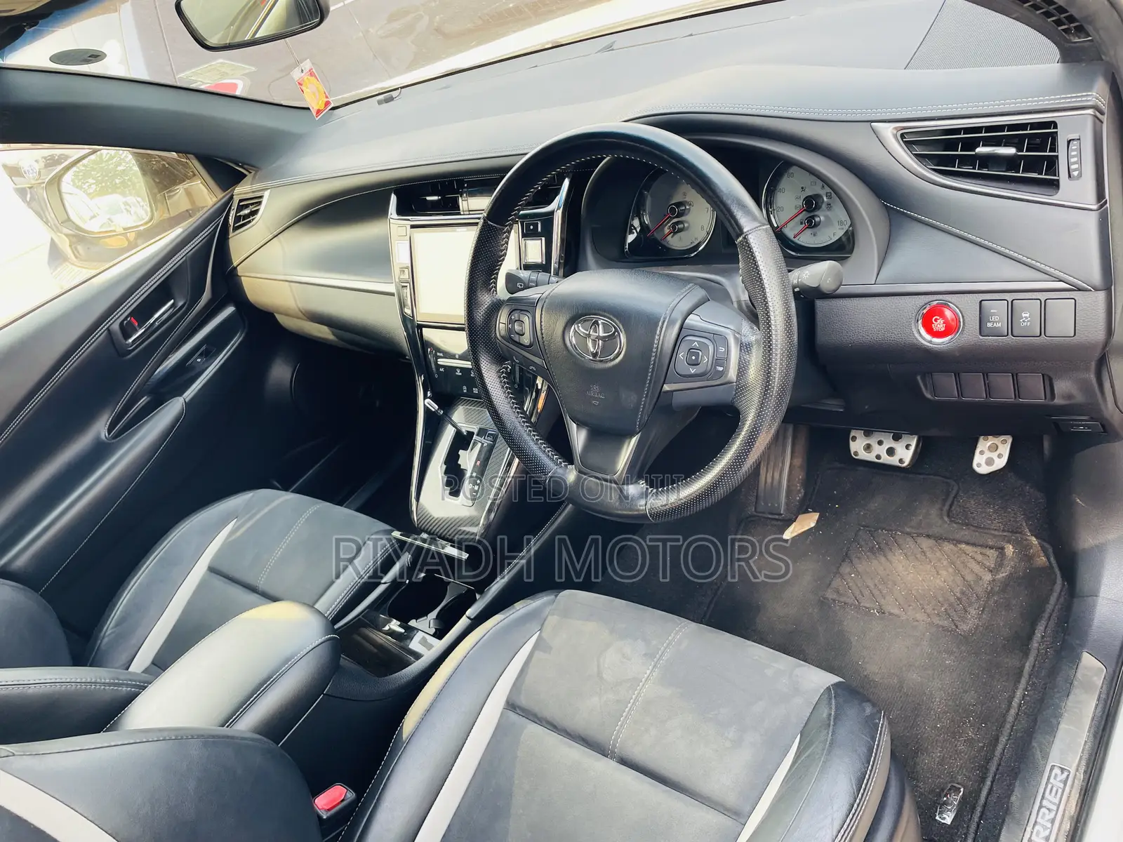 Toyota Harrier 2015 White