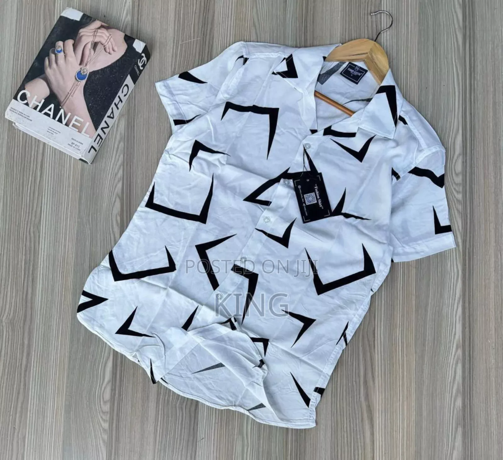 Aura Vintage Cast Shirt