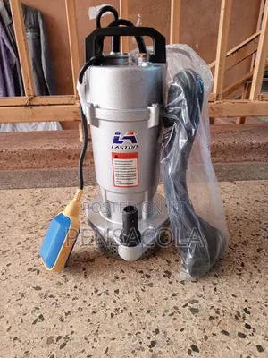 32m Submersible Water Pump
