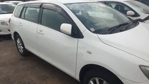 Toyota Corolla Fielder 1.5 Petrol FWD 2009 White