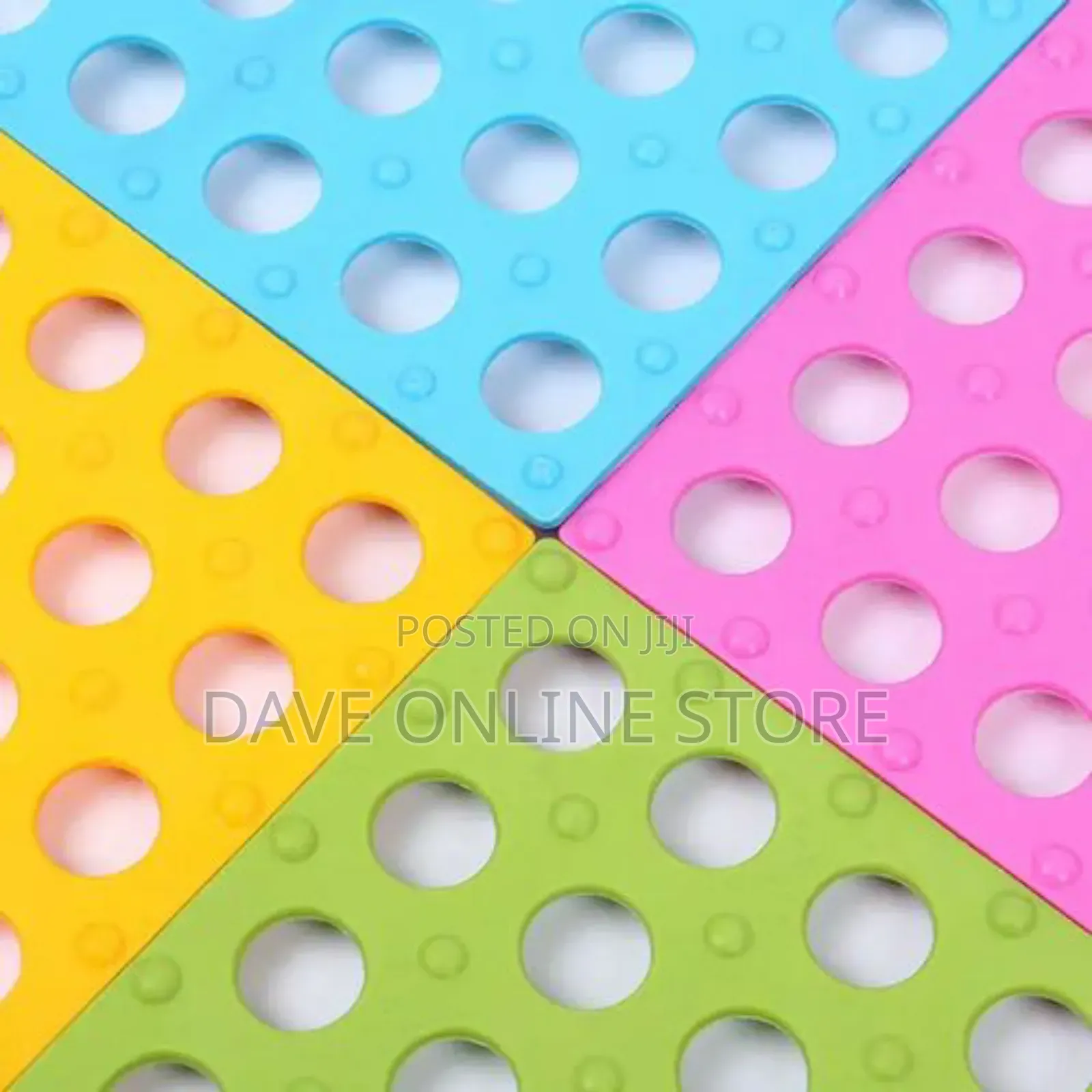 Interlocking PVC Anti-Slippery Bathroom Mats (30cm*30cm)-