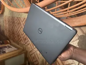 Laptop Dell Latitude 14 E7470 8GB Intel Core I7 SSD 512GB