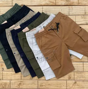 Charm Kaki Fit Cargo Tour Shorts