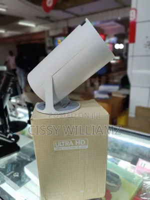 Mini Portable Smart Projector/Ultra HD Smart Projector
