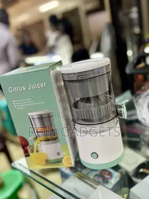 Mini Citrus Juicer