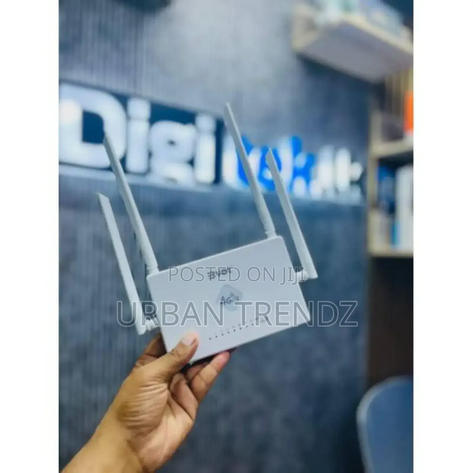 BVOT B07 4G LTE Router 300mbps Rechargeable Router