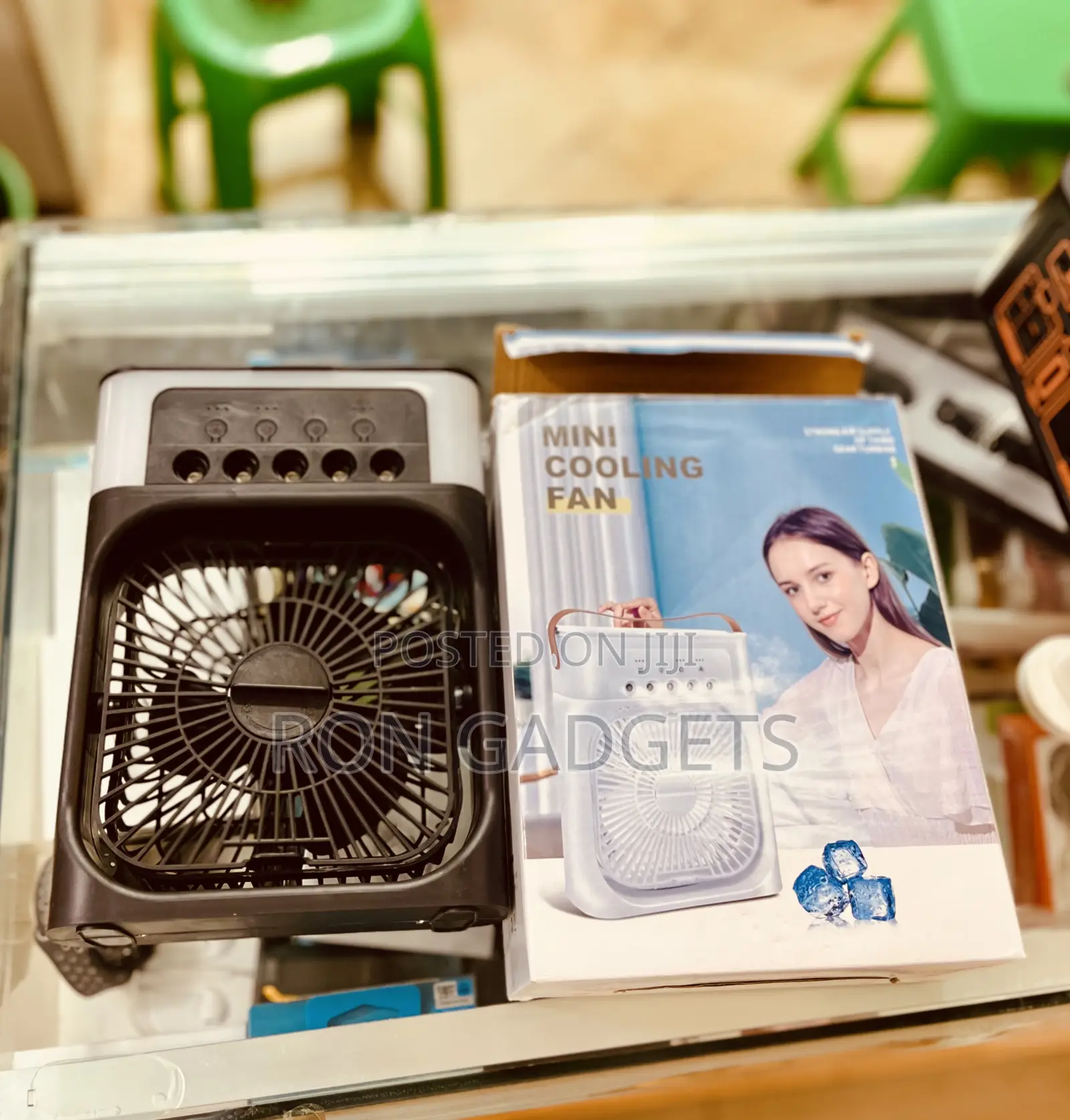 Fan With Humidifier
