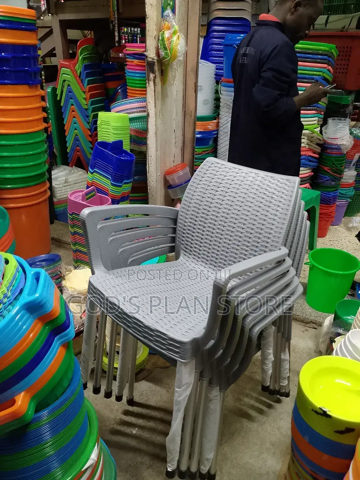 Steel Leg Chairs/Restaurant Plastic Chairs Gray