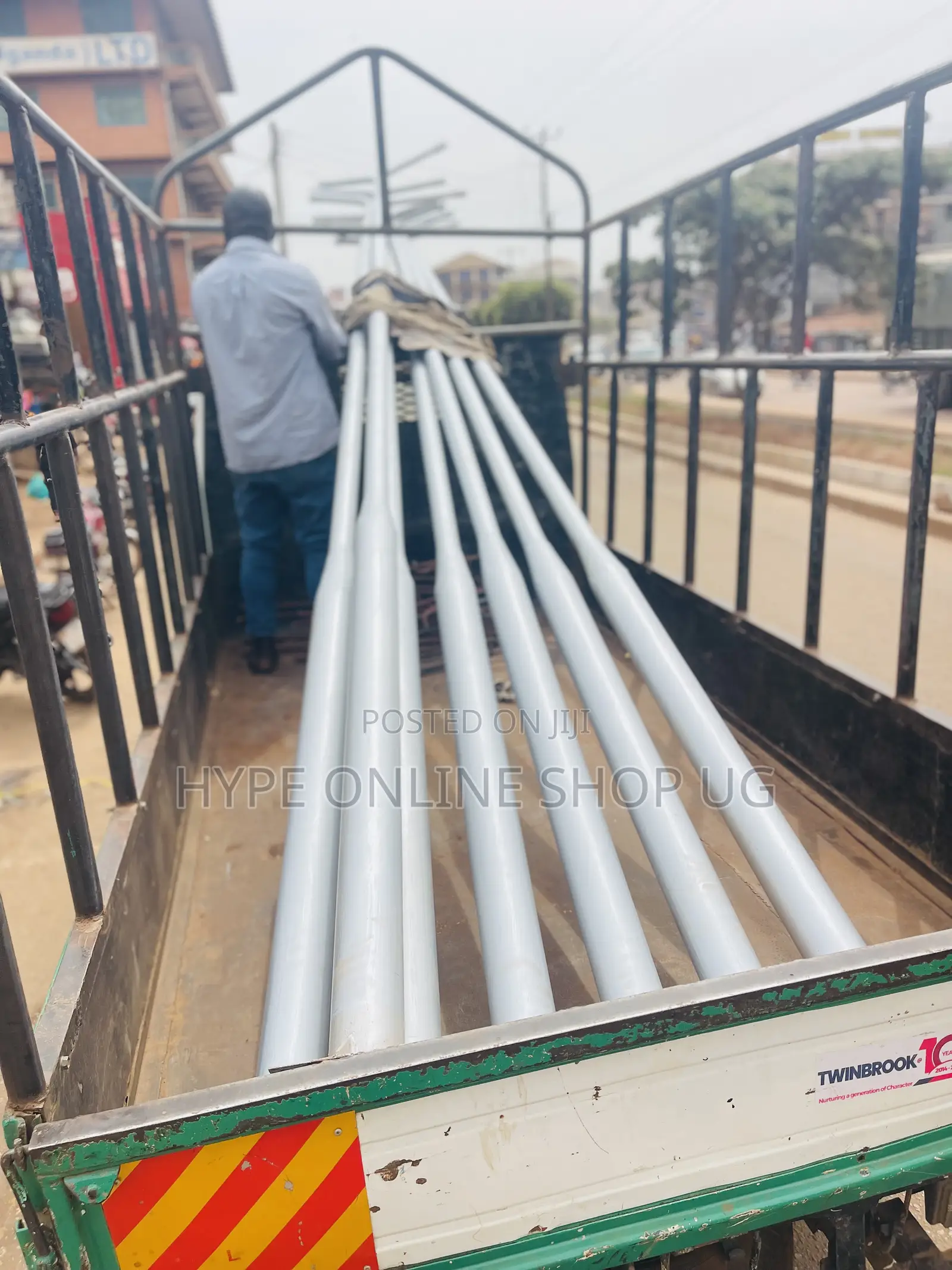 Power Solar Poles Ug