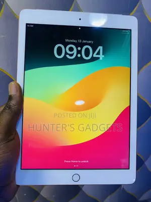 Apple iPad 10.2 (2019) 128 GB White