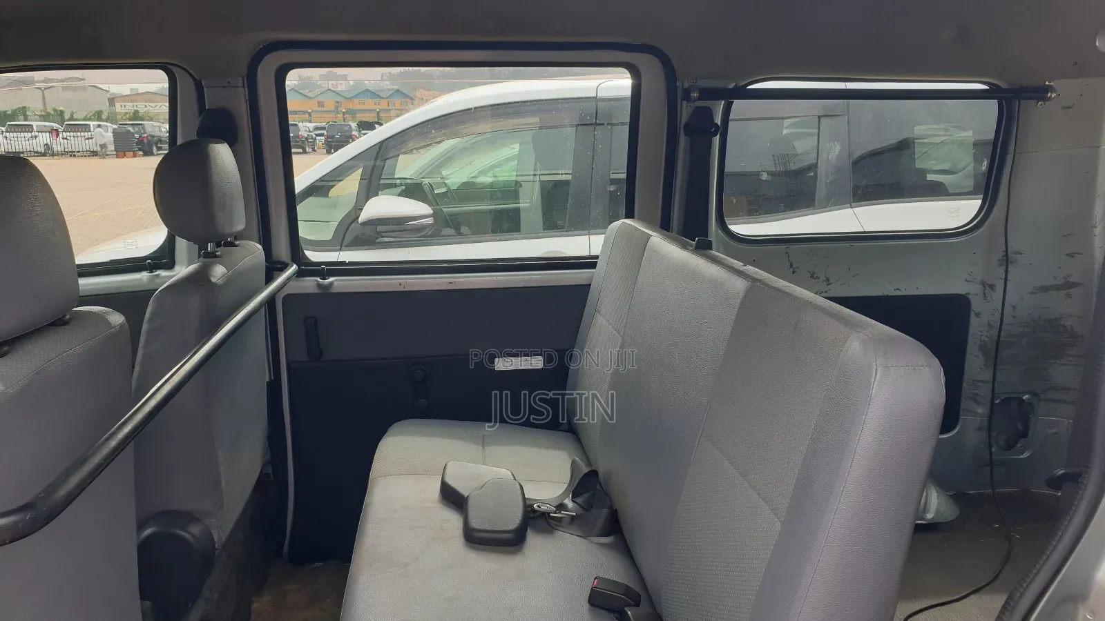 Toyota TownAce 2010 Silver
