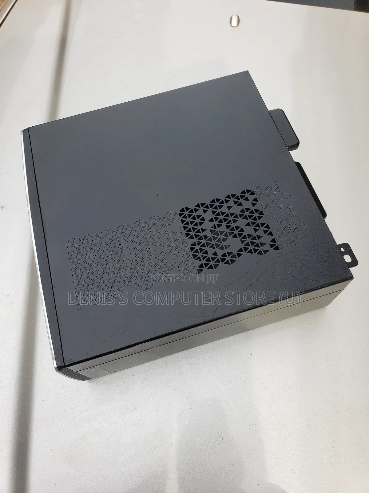 Desktop Computer Dell Inspiron 3000 8GB Intel Core I3 HDD 1T