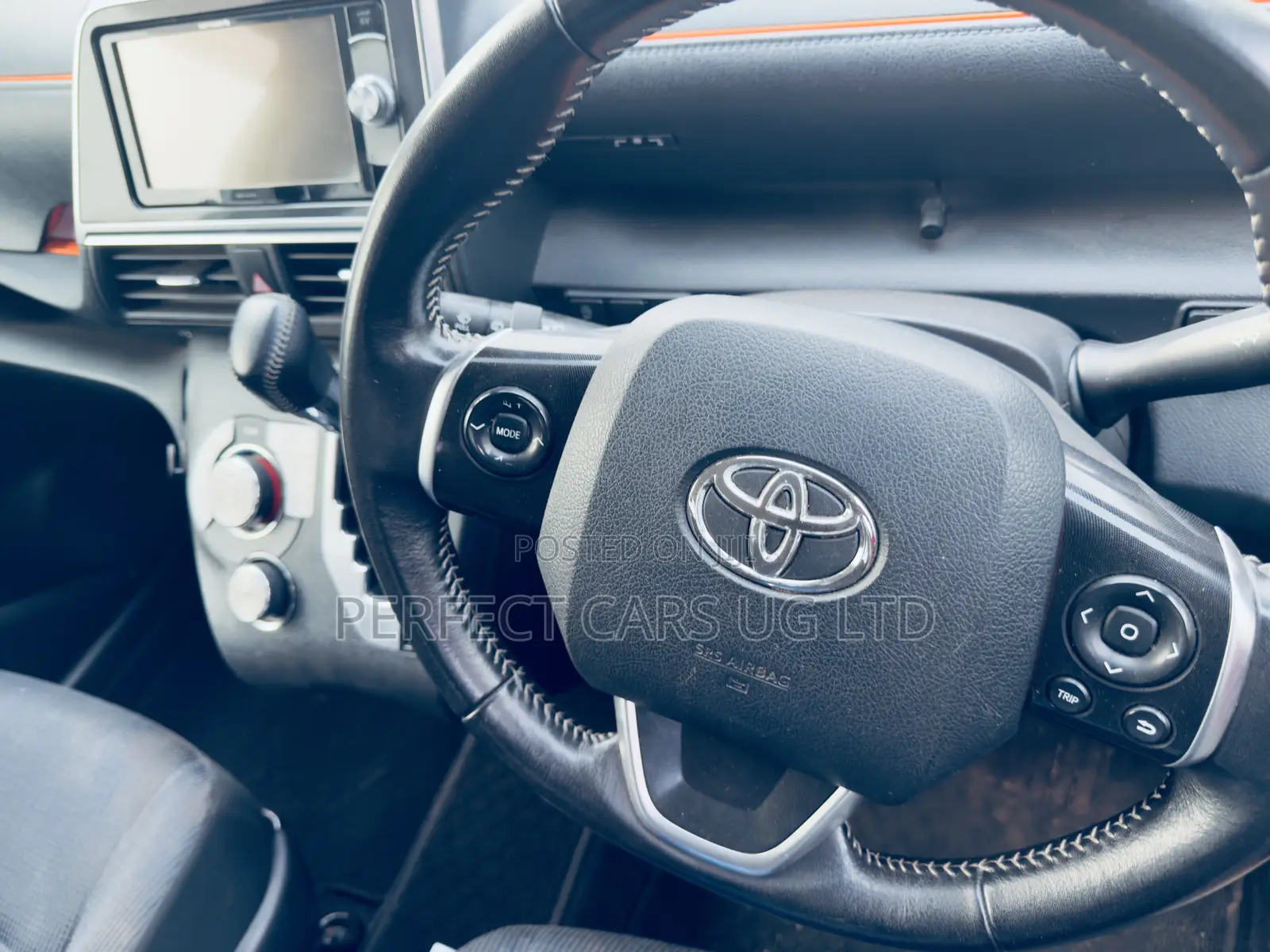 Toyota Sienta 1.5 AWD 2016 White
