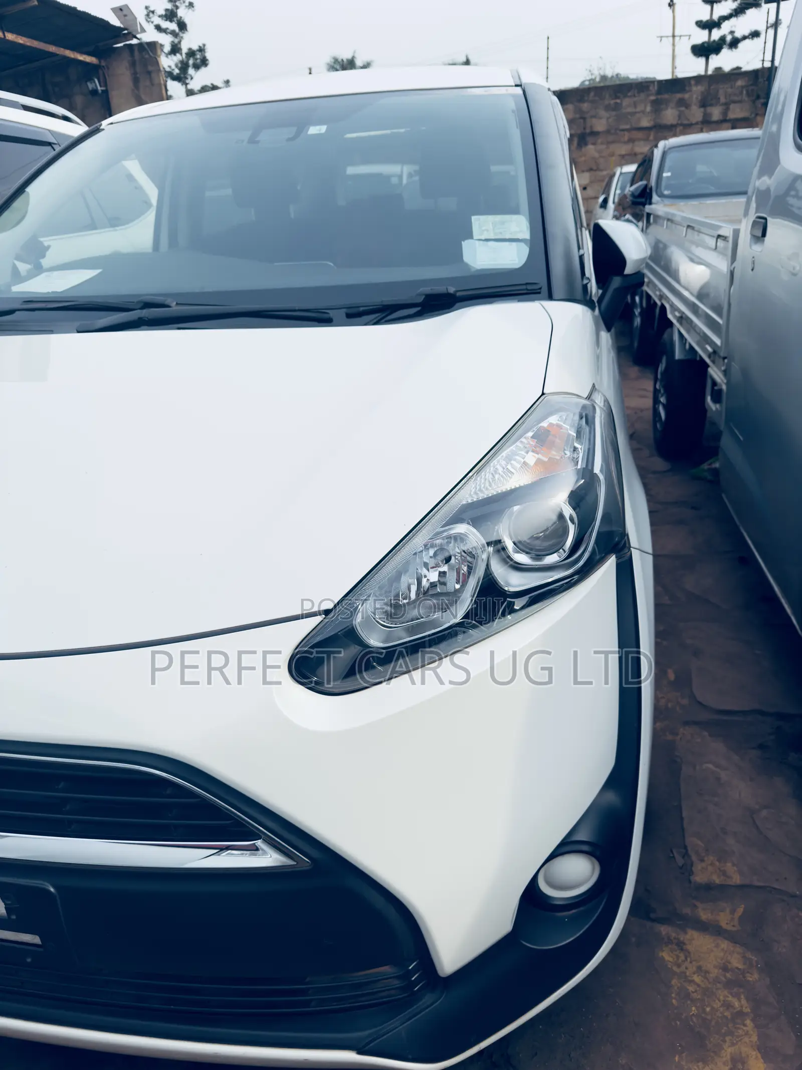 Toyota Sienta 1.5 AWD 2016 White