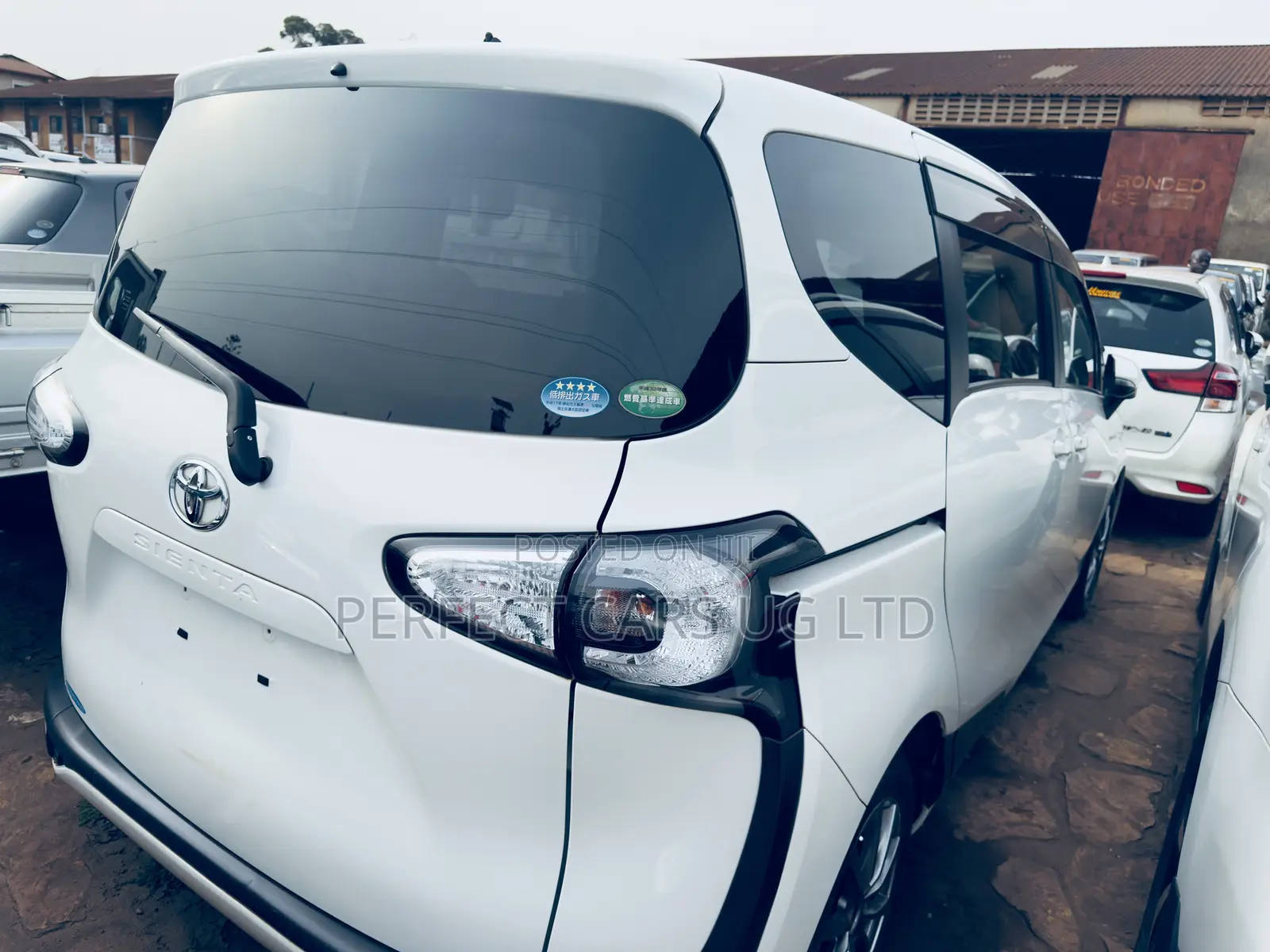 Toyota Sienta 1.5 AWD 2016 White
