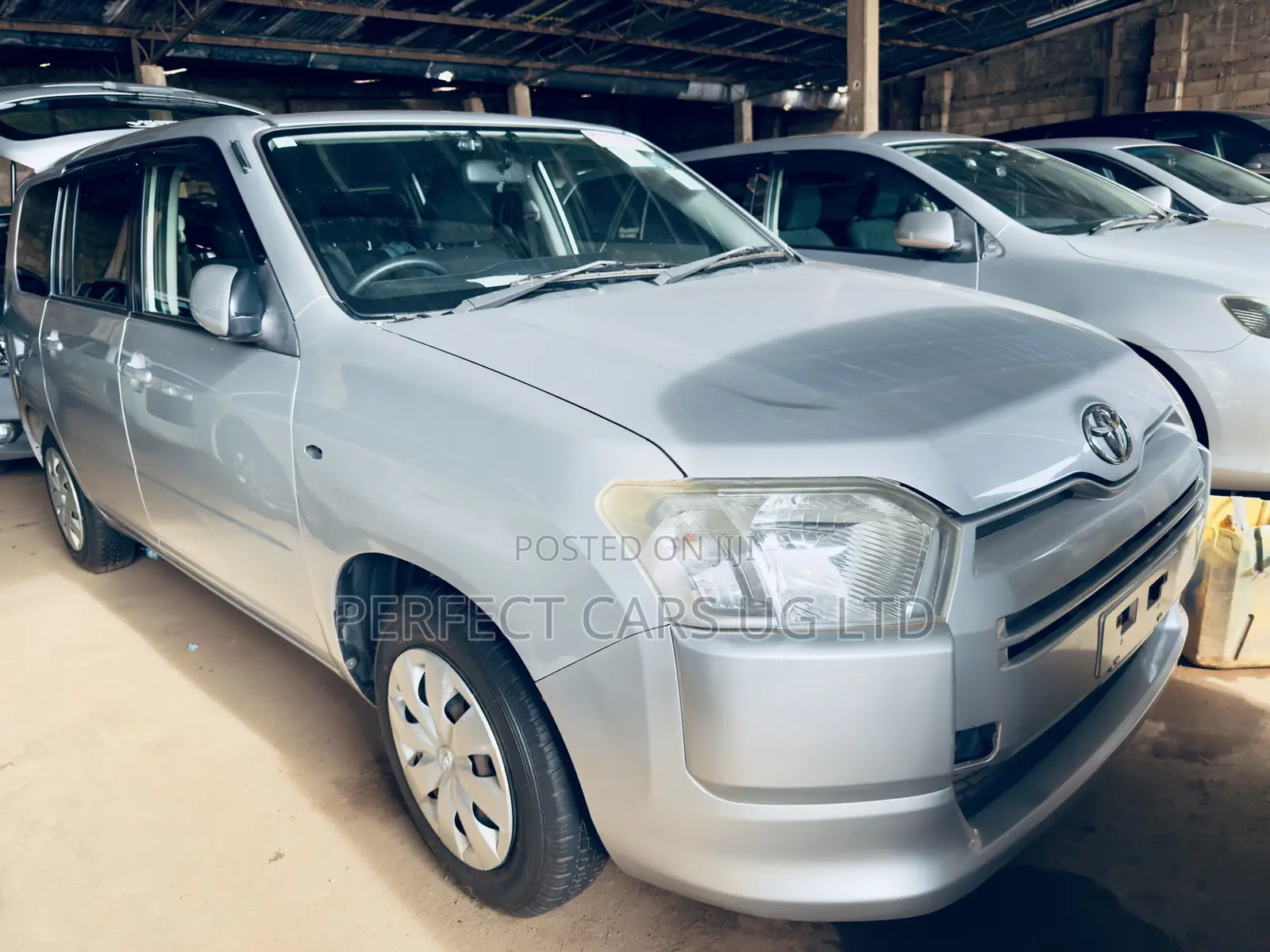 Toyota Succeed SV Premium 2016 Silver