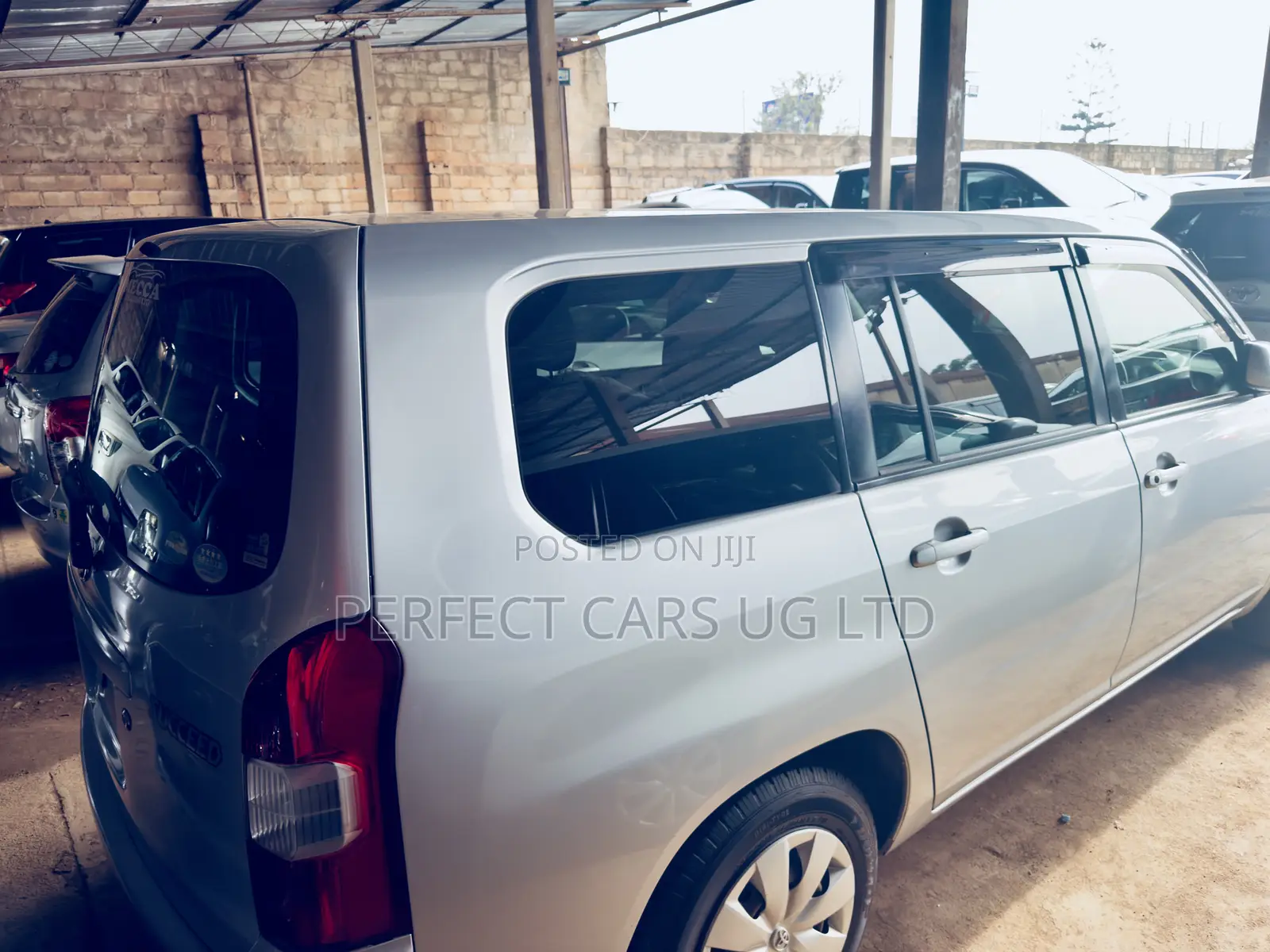 Toyota Succeed SV Premium 2016 Silver