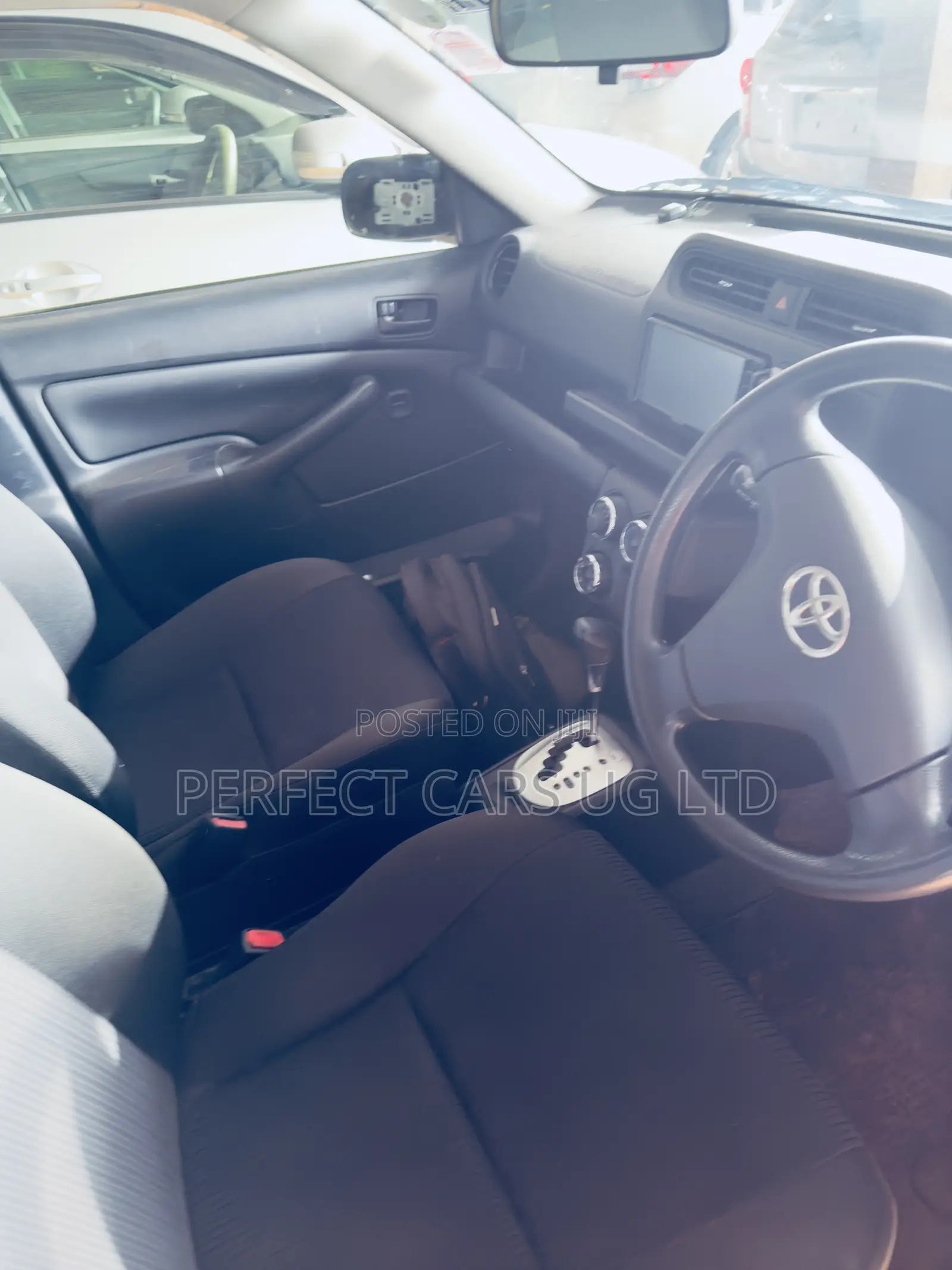 Toyota Succeed SV Premium 2016 Silver