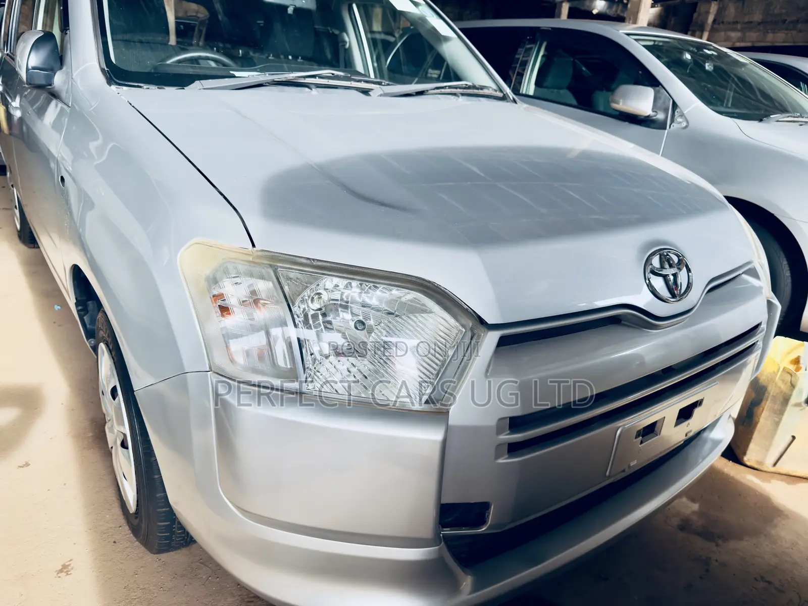 Toyota Succeed SV Premium 2016 Silver
