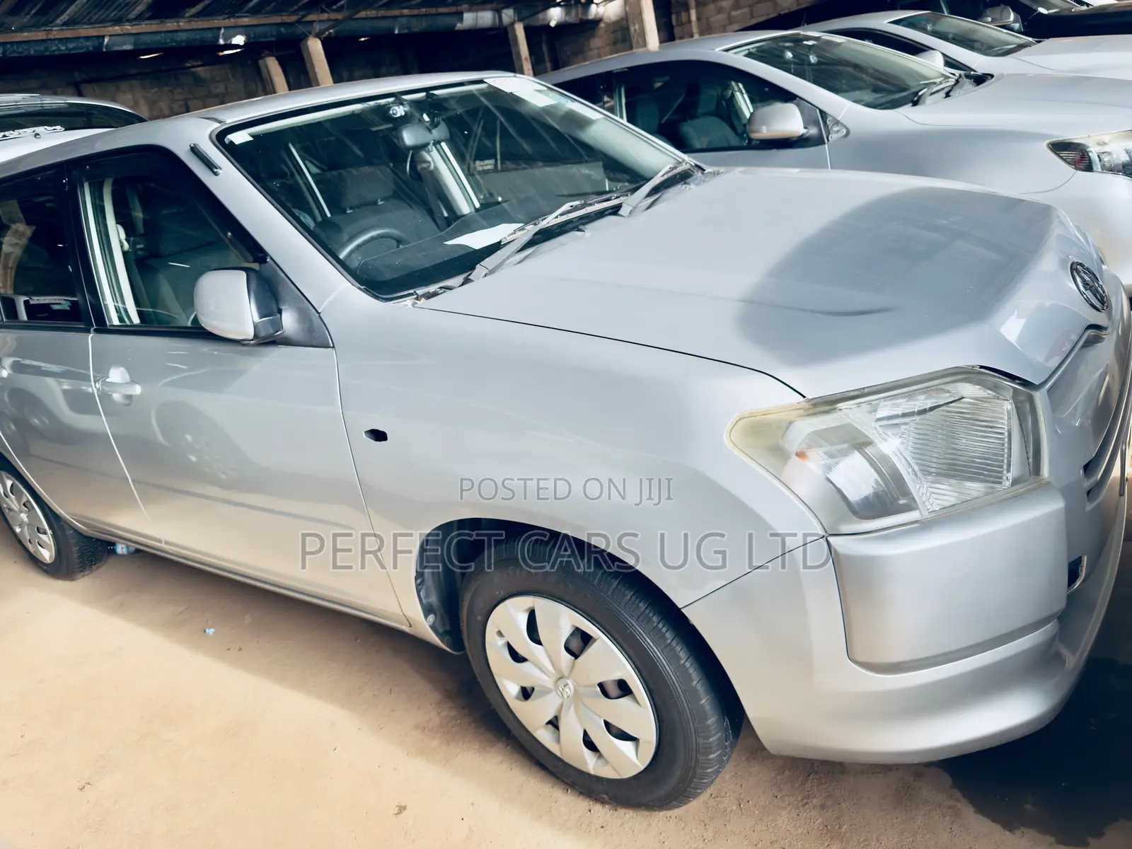 Toyota Succeed SV Premium 2016 Silver