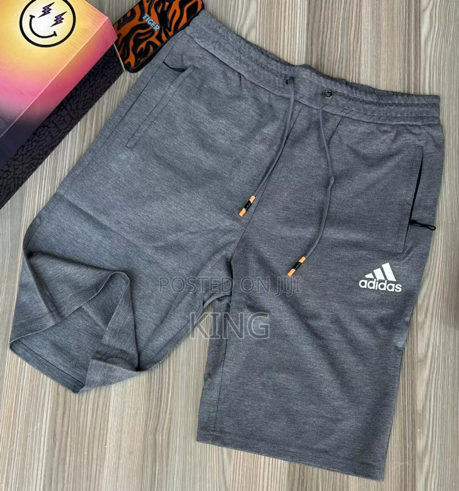 Aura Men Shorts