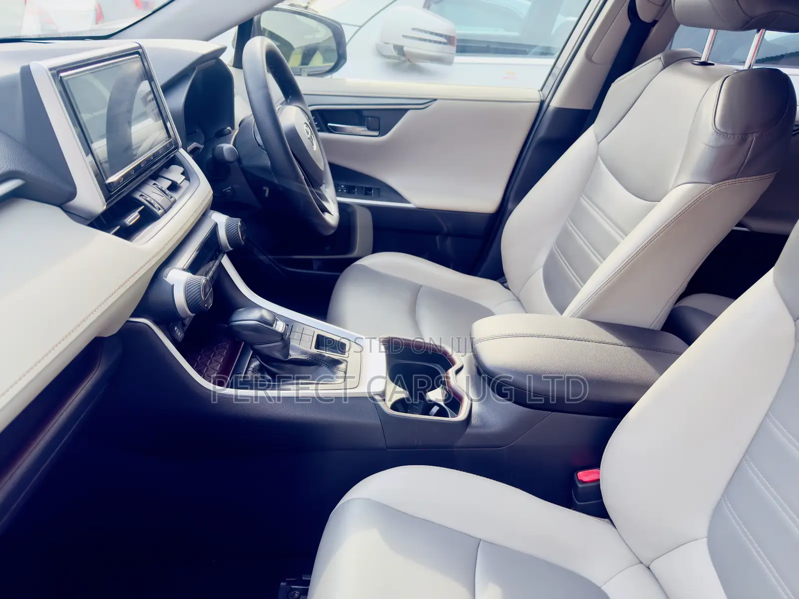 Toyota RAV4 XLE Premium AWD 2019 Gray
