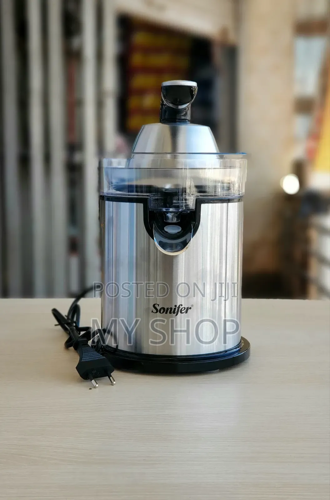 Electric Citrus Juicer