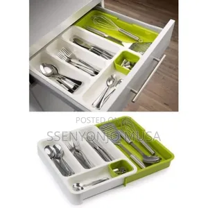 Expandable Cutlerytray Durable Drawer/Table Organizer,Green