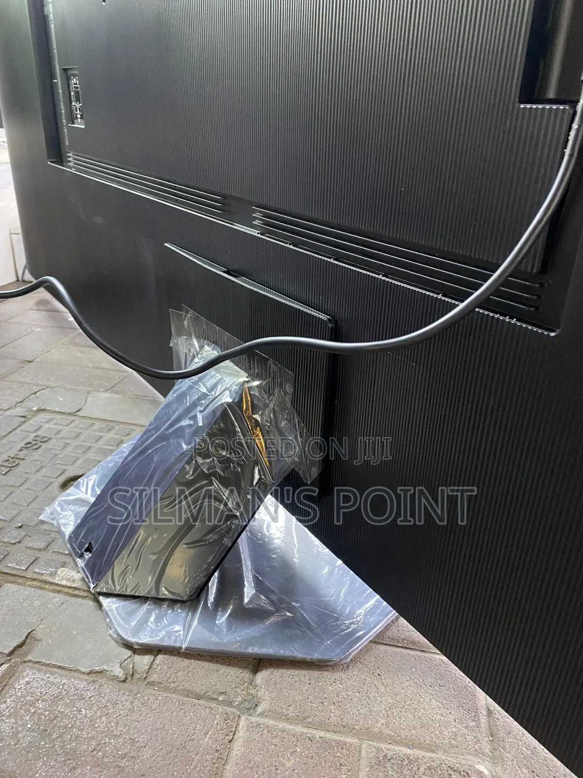 Open Box Samsung 98" Q80C Qled TV