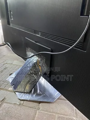 Open Box Samsung 98" Q80C Qled TV