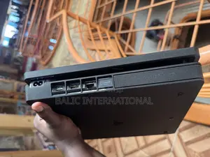 Sony Playstation 4